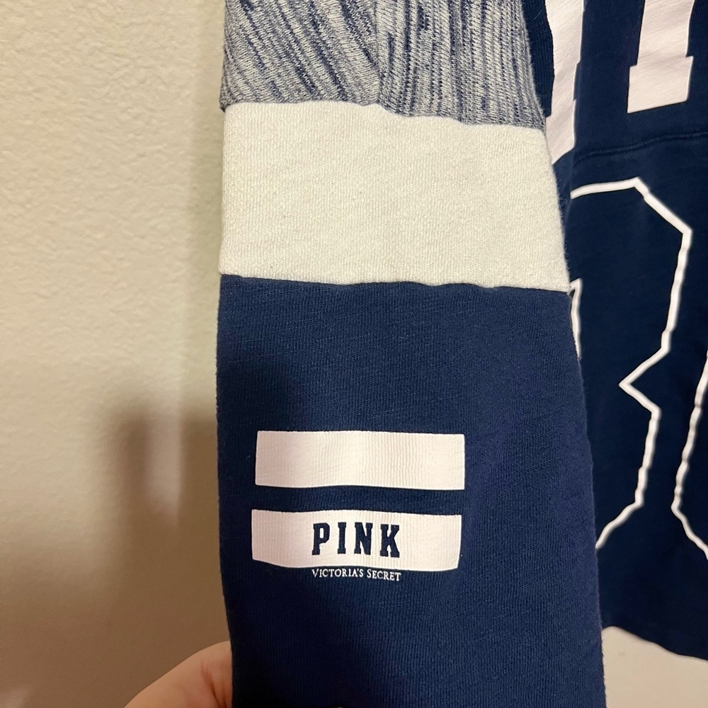 PINK Victoria's Secret Navy Colorblock Long Sleeve Shirt- Size Medium - Picture 4 of 5